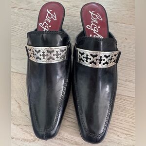 Brighton Christo Tour black leather mules- decorative silver bands size 7.5